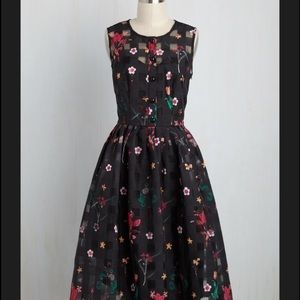 Retro Know-How Dress by Voodoo Vixen